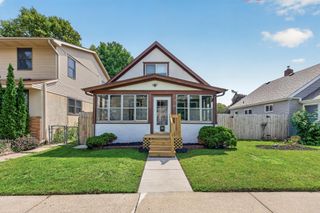 529 3rd Avenue S, South Saint Paul, MN 55075