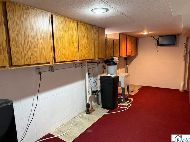 2219 Clare Drive, North Mankato, MN 56003