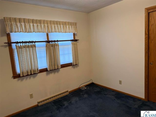 2219 Clare Drive, North Mankato, MN 56003