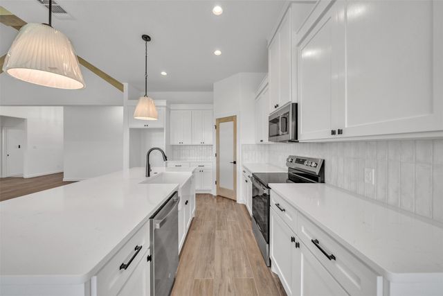 9012 Valley Oak Court, Springtown, TX 76082