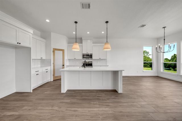 9012 Valley Oak Court, Springtown, TX 76082