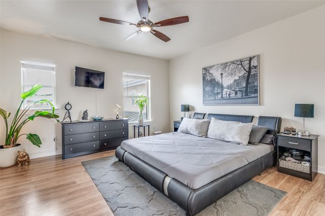 3922 Gilbert Avenue 214, Dallas, TX 75219