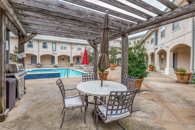 3922 Gilbert Avenue 214, Dallas, TX 75219