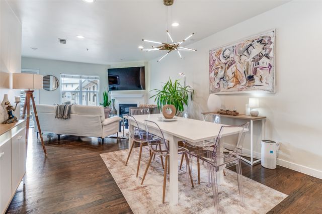 3922 Gilbert Avenue 214, Dallas, TX 75219