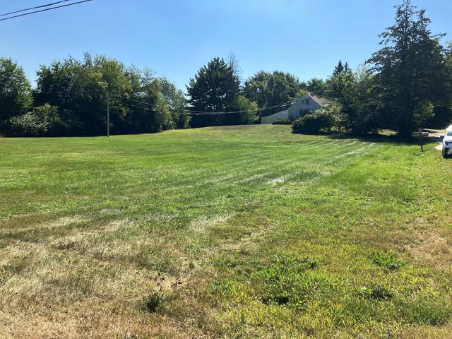 24W459 Lawrence Avenue, Roselle, IL 60172