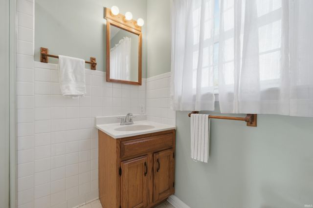 3627 Red River Road, New Castle, IN 47362