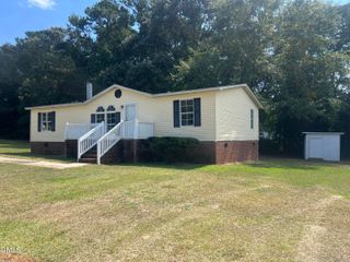 121 Ash Street, Coats, NC 27521