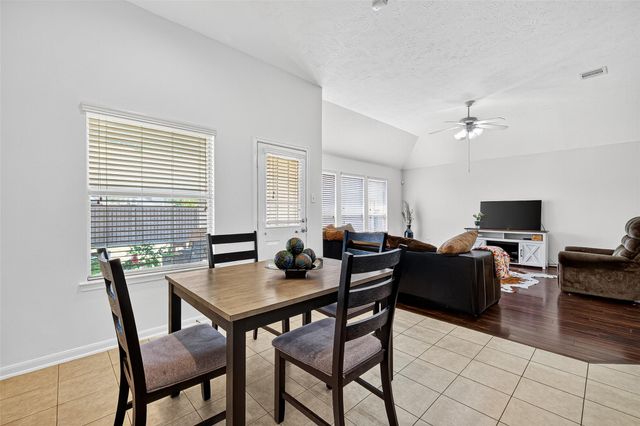9202 Sorrell Hollow Lane, Rosenberg, TX 77469