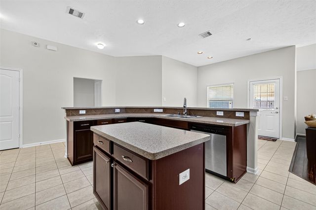 9202 Sorrell Hollow Lane, Rosenberg, TX 77469