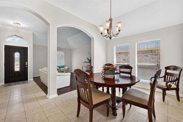 9202 Sorrell Hollow Lane, Rosenberg, TX 77469