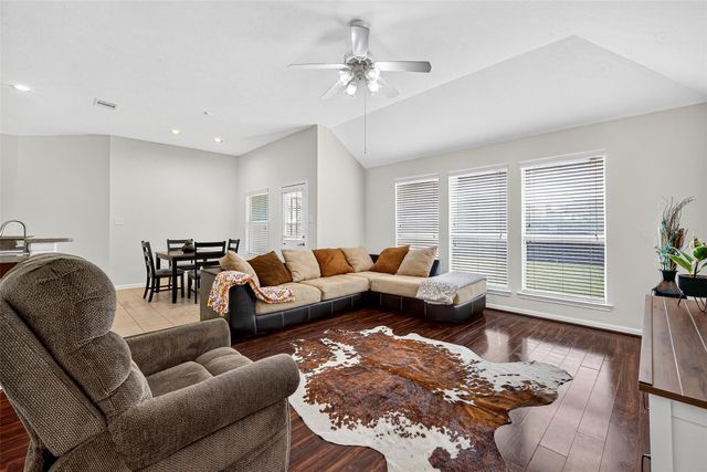 9202 Sorrell Hollow Lane, Rosenberg, TX 77469