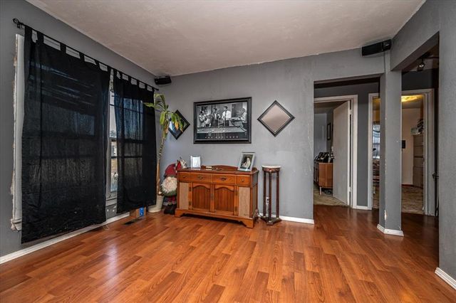 1217 W Mansur Avenue, Guthrie, OK 73044