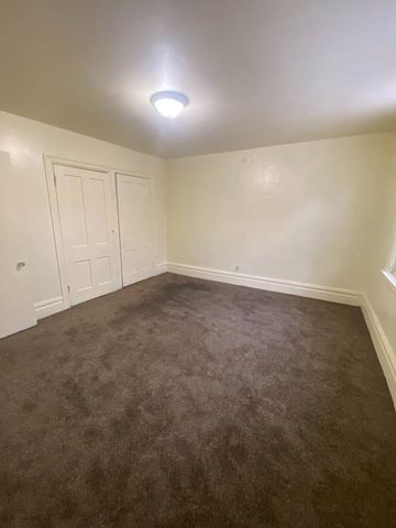 7611 Baxter St, Homewood Brushton, PA 15208