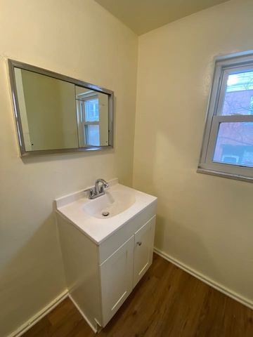 7611 Baxter St, Homewood Brushton, PA 15208