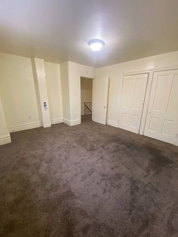 7611 Baxter St, Homewood Brushton, PA 15208