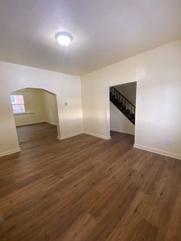 7611 Baxter St, Homewood Brushton, PA 15208