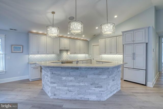 237 2ND ST, Lewes, DE 19958