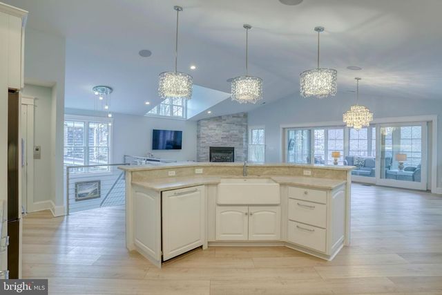 237 2ND ST, Lewes, DE 19958