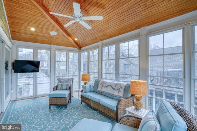 237 2ND ST, Lewes, DE 19958