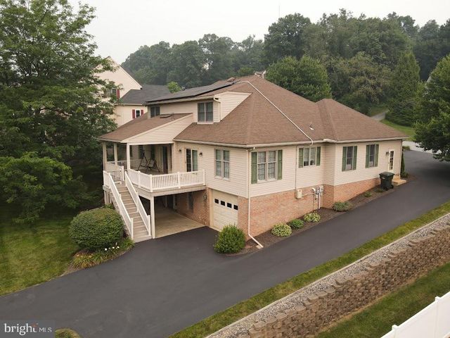 1022 WOODRIDGE RD, Red Lion, PA 17356