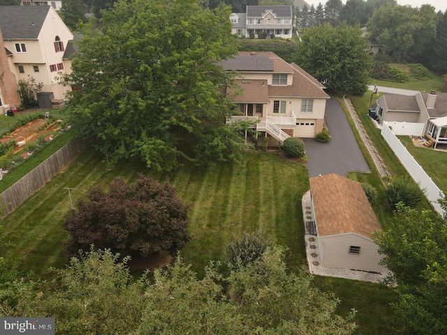 1022 WOODRIDGE RD, Red Lion, PA 17356