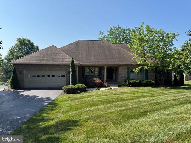 1022 WOODRIDGE RD, Red Lion, PA 17356