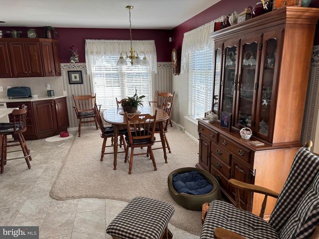 1022 WOODRIDGE RD, Red Lion, PA 17356