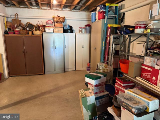 1022 WOODRIDGE RD, Red Lion, PA 17356