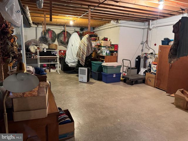 1022 WOODRIDGE RD, Red Lion, PA 17356