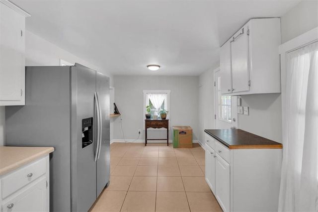 19 Cut Off Road, Cartersville, GA 30120