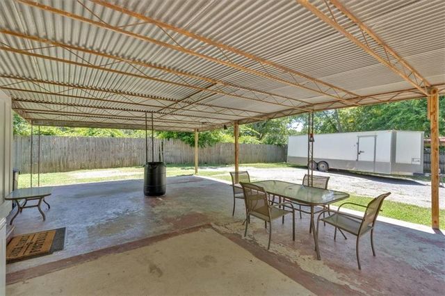 19 Cut Off Road, Cartersville, GA 30120
