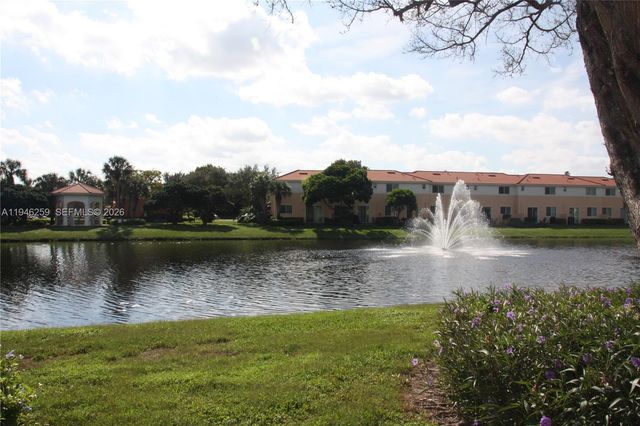 7414 E Briella Drive, Boynton Beach, FL 33437