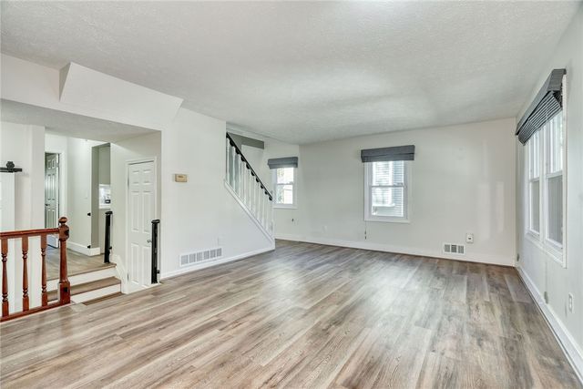41 Kingston Street, Rochester, NY 14609
