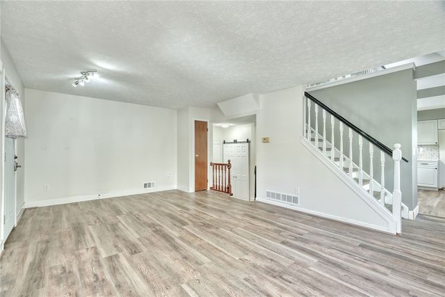 41 Kingston Street, Rochester, NY 14609