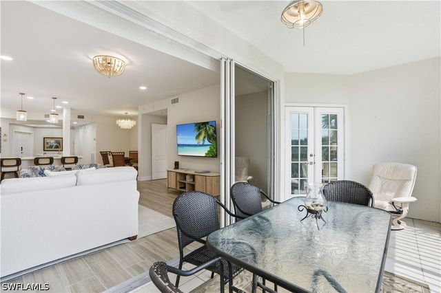 7671 Pebble Creek CIR 204, Naples, FL 34108