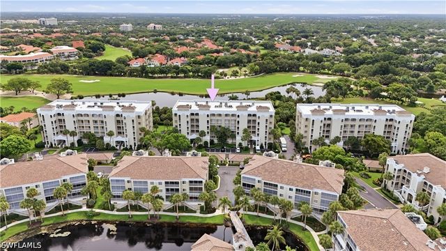 7671 Pebble Creek CIR 204, Naples, FL 34108
