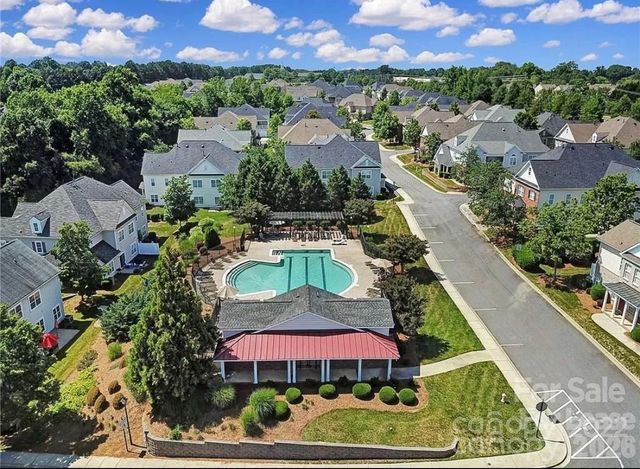 15425 Barossa Valley Street, Charlotte, NC 28277