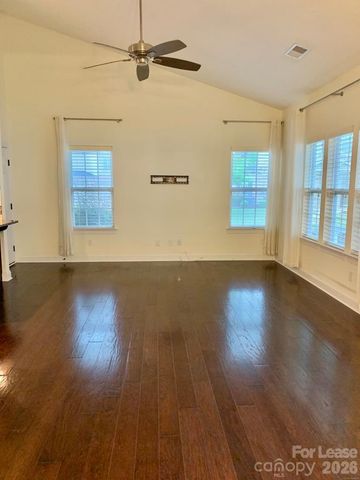 15425 Barossa Valley Street, Charlotte, NC 28277