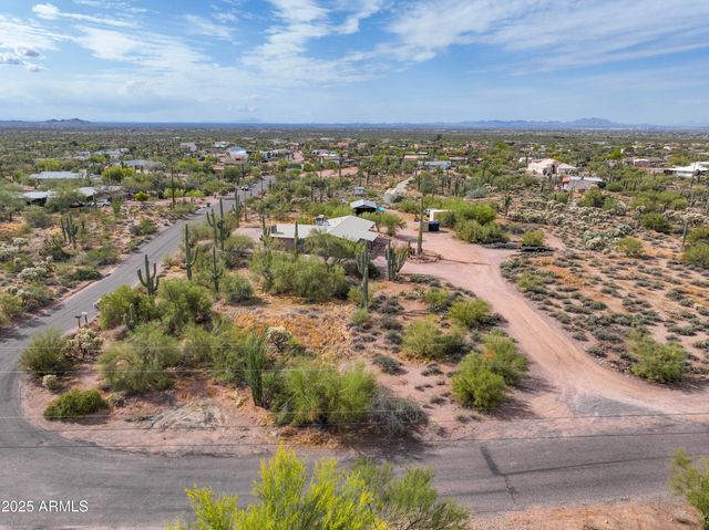 1325 E TONTO Street, Apache Junction, AZ 85119