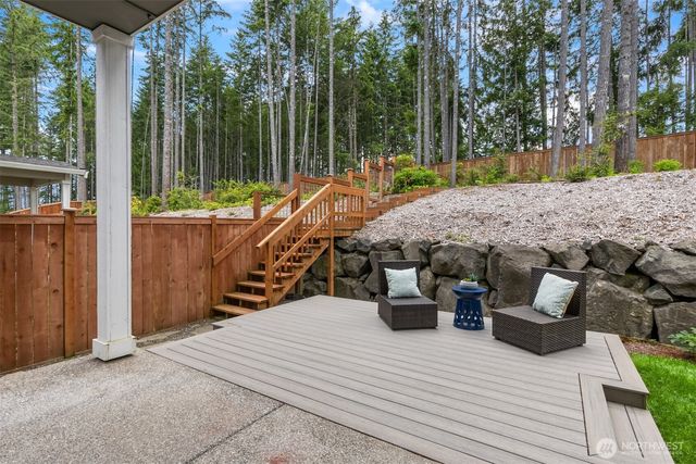 1785 Ashby Avenue NW, Poulsbo, WA 98370