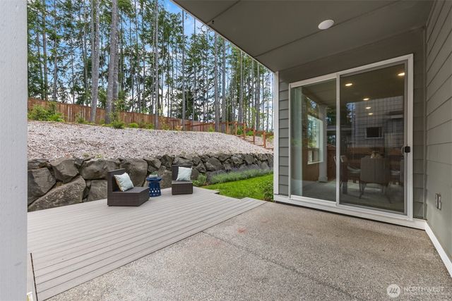 1785 Ashby Avenue NW, Poulsbo, WA 98370