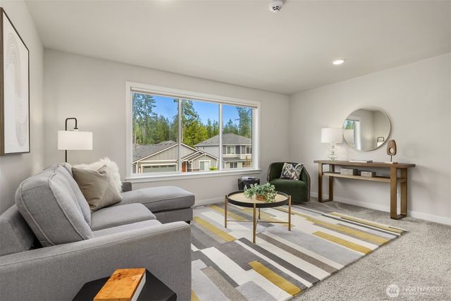 1785 Ashby Avenue NW, Poulsbo, WA 98370