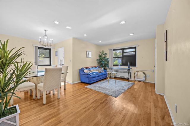 16-14 160th Street 689, Whitestone, NY 11357