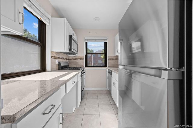 16-14 160th Street 689, Whitestone, NY 11357