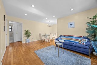16-14 160th Street 689, Whitestone, NY 11357