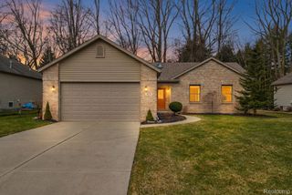 4039 Stoney Creek Drive, Fort Gratiot Charter Township, MI 48059
