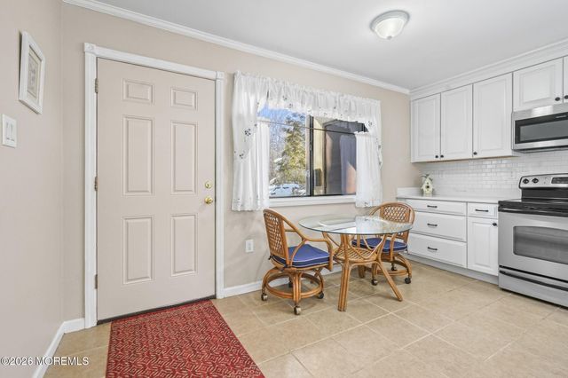 101 Arrowood Road A, Manalapan, NJ 07726