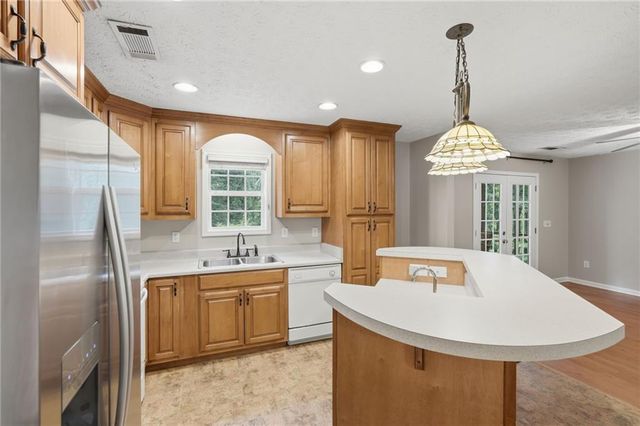 309 Barney Fields Road, Dahlonega, GA 30533