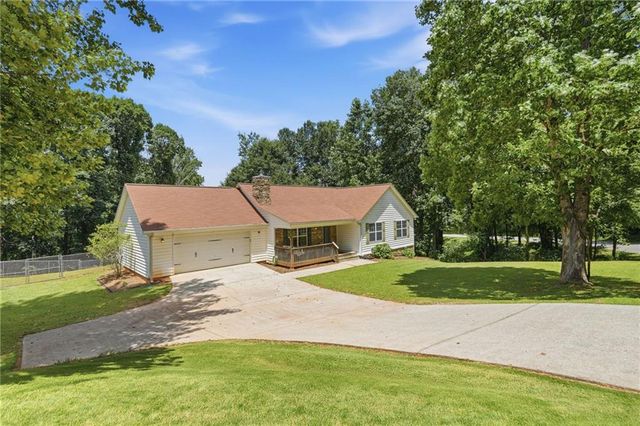 309 Barney Fields Road, Dahlonega, GA 30533