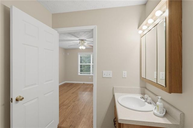 309 Barney Fields Road, Dahlonega, GA 30533